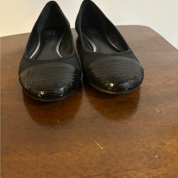 Coach Black Sequins Round Toe Ballet Flats Black Size 7 NEW NWT - Picture 9 of 11